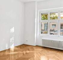 Klein aber fein - Bezugsfreie 1-Zimmer Altbauwohnung in Berlin City-West!