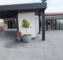 Penthouse mitten in Nauheim mit ca. 135m² Wohnfläche und 185m² Terrasse inkl. Garage