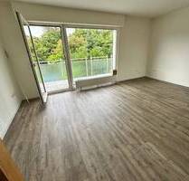 KÖLNER NORDEN HEIMERSDORF: renovierte 2 Zimmerwohnung mit Balkon