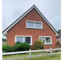 Freistehendes Einfamilienhaus in Rhauderfehn, komplett saniert. KFW 70. Kaminofen!