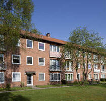 3-Zimmer-Wohnung mit Balkon - 680,00 EUR Kaltmiete, ca.  67,50 m² Wohnfläche in Norderstedt (PLZ: 22848) Garstedt