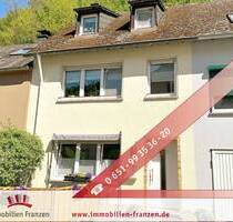 Riveris: EFH mit Einlieger-Apartment, separatem Garten & Doppelgarage!