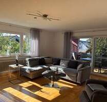 Familienfreundliche 5-Zimmer Wohnung im 1. Obergeschoss mit zwei überdachten Balkonen und Garage - Schwanau Allmannsweier