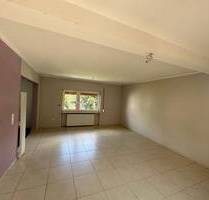 Investieren mit Weitblick: 3 vermietete Wohneinheiten plus Nachbarhaus im Angebot in FB-Fauerbach - Friedberg