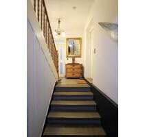 **Exklusives Mehrfamilienhaus in Darmstadt-Bessungen - Historie trifft modernen Wohnkomfort**