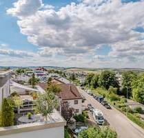 Grandiose Aussichten: 2-Zimmer-Dachgeschosswohnung mit XXL-Terrasse - Schwieberdingen