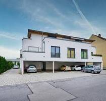 RESERVIERT - Neuwertige 3-Zimmer Wohnung mit Dachterrasse in Straubing!