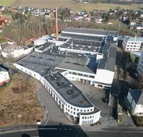 Viel Platz direkt an der A9 - 63.500,00 EUR Kaltmiete, in Münchberg (PLZ: 95213)