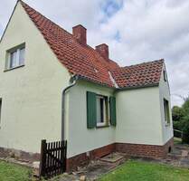 Das kleine Glück im Grünen - 55.000,00&nbsp;EUR Kaufpreis, ca.&nbsp; 121,00&nbsp;m&sup2;&nbsp;Wohnfl&auml;che in Büddenstedt (PLZ: 38372)