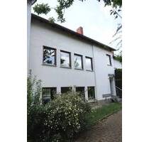Charmantes Split-Level-Haus mit Potenzial Nbg. - Eibach Haus kaufen - Nürnberg Röthenbach Ost