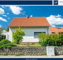 Attraktives Wohnhaus mit vielseitig nutzbaren Nebengebäuden - ruhig und naturnah - Erfurt