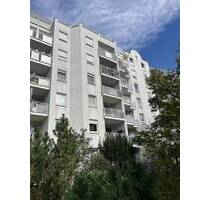 Helle und gut aufgeteilte 1,5-Zimmerwohnung - Einbauküche - Balkon - TG-Stellplatz - Nürnberg Schoppershof