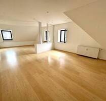 KL-City - Attraktive, geräumige 4-Zimmer-Wohnung am Schillerplatz - Kaiserslautern Innenstadt