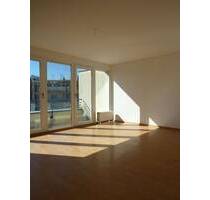 Wahnsinnig schön...Terrasse und Balkon ganz oben! - Leipzig Neustadt-Neuschönefeld