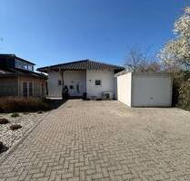 *Seligenstadt* Wohnen auf einer Ebene, 1 Familienhaus mit idyllischen Garten