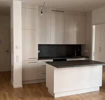 Move in and feel at home: Stylish 2-room apartment with premium fittings and balcony! - Berlin Schöneberg