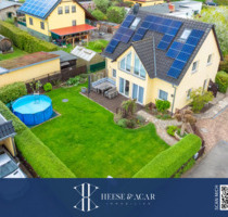 Ruhe & Privatsphäre - Freistehendes Einfamilienhaus mit Doppelcarport, Photovoltaik & ausgebautem DG - Berlin
