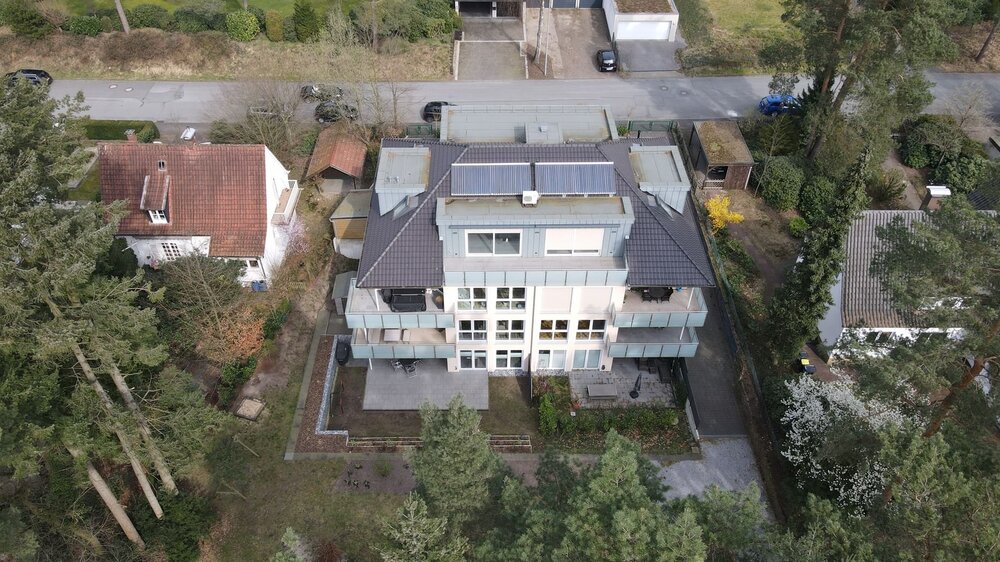 2 Wohnungen, Luxuriös auf zwei Ebenen, Balkon und Gartenanteil - Bielefeld Senne