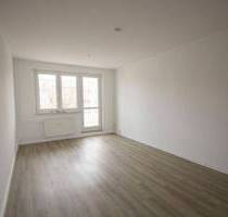 Hübsche 2-Raumwohnung mit Balkon und Ausblick. - Halle (Saale) Südstadt