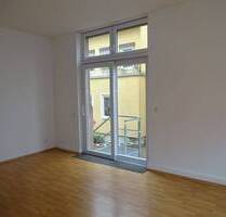 CHARMANTE, MODERNISIERTE ALTBAUWOHNUNG NÄHE POMPEJANUMSGARTEN - Aschaffenburg Innenstadt