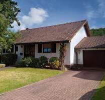 Freistehendes Einfamilienhaus mit Garage und Einliegerwohnung - Landstuhl Atzel