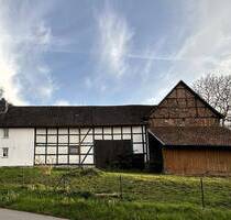 Gepflegter 4-Seitenhof in Sonnenstein * Mehrgenerationen * Tier-P