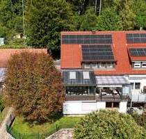 Familienidylle mit Weitblick - liebevoll renovierte Doppelhaushälfte mit großem Grundstück in top Lage - Bad Säckingen