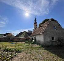 Landsberg OT Klepzig: Einfamilien-Lehmhaus zum Sanieren mit schönem Garten, Anbau möglich - Landsberg-Klepzig
