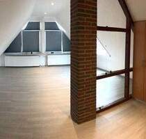 Schöne 2- Zimmer- Dachgeschosswohnung - Soltau