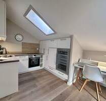 Modernisierte 2-Zimmer-DG-Wohnung - mit Balkon, Hobbyraum & herrlichem Bergblick - Garmisch-Partenkirchen