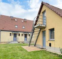 Gepflegtes Ein-Zweifamilienhaus oder großes Einfamilienhaus mit Garten und Garage sucht neue Familie - Dornburg-Camburg