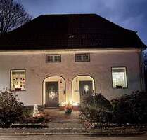 Zwei Doppelhaushälften, freistehend mit Garten. Ideal als Mehrgenerationenimmobilie mit Platzbedarf. - Gelsenkirchen Hassel