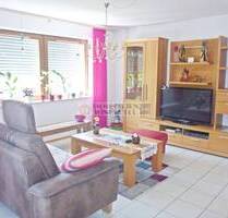 Gepflegtes Einfamilienhaus mit Doppelgarage in Leonberg zu verkaufen.