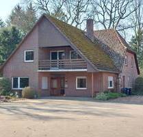 Hofstelle mit großem Wohnhaus, Garagen, Werkstatt und Scheune - Ein ideales Mehrgenerationenobjekt - Heeslingen