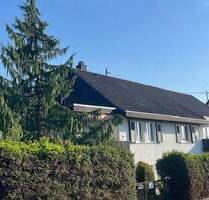 Zweifamilienhaus in Doppelhausform mit zusätzlicher WerkstattBüro in Höhenlage von NT-Zizishausen! - Nürtingen