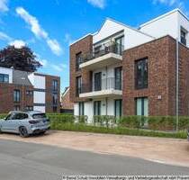 großzügige 3-Zimmer mit 2 Bädern, EBK und Stellplatz - Großhansdorf