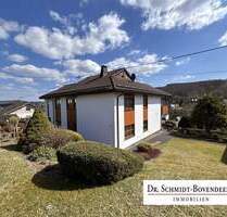 Sehr gepflegtes Wohn- und Bürogebäude in sonniger Lage nahe Westerburg. - Willmenrod