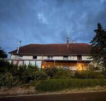 Ehemaliges landwirtschaftliches Anwesen mit viel Umschwung - Ühlingen-Birkendorf Hürrlingen