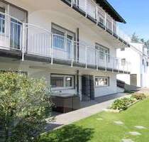 Großzügiges Mehrgenerationenhaus, naturnah und ruhig gelegen! - Altdorf-Pfettrach