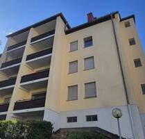 2 Zimmer Apartment - Bayreuth City - Balkon, Tiefgaragenstellplatz