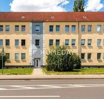 Lichtdurchflutete Etagenwohnung mit Balkon und Stellplatz in begehrter Lage von Merseburg - Merseburg (Saale)