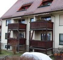 2-Zimmer-Wohnung in Höhenlage mit sonnigem Balkon mit Aussicht und guter Ausstattung zu vermieten! - Mylau