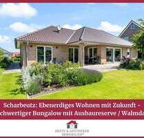Scharbeutz: Ebenerdiges Wohnen mit Zukunft - Hochwertiger Bungalow mit Ausbaureserve Walmdach!