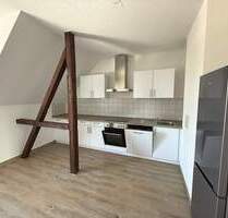 Wohnen im Dachgeschoss - 3 Zimmer- EBK - zwei Bäder - Chemnitz Altchemnitz