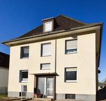 Mehrfamilienhaus mit vier Garagen und einem Carport auf Erbpachtgrundstück! - Osnabrück Eversburg