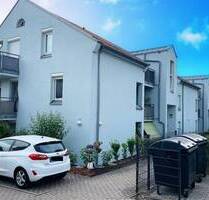 Charmante 2-Raumwohnung mit 2 Dachterrassen und separater Küche in Weinböhla für Ihr Portfolio!