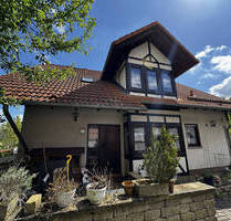 Einfamilienhaus mit Einliegerwohnung und Doppelgarage in ruhiger Lage von Naumburg
