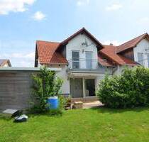 Doppelhaushälfte mit Carport - 397.000,00 EUR Kaufpreis, ca.  114,00 m² Wohnfläche in Riedlingen (PLZ: 88499)