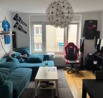 Hübsche, kleine 3 ZW im 1. OG mit Küchenbalkon zum Innenhof in einem Haus mit guten Bewohnern - Nürnberg Veilhof