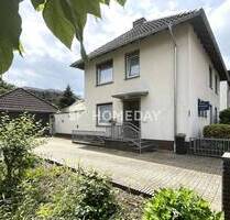 Viel Platz, grünes Umfeld, starke Lage - Einfamilienhaus mit Potenzial für Familien und Anleger - Westerkappeln